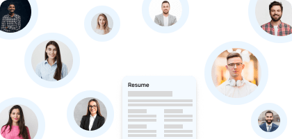 happy candidates after completing the AI interview with Recroot's logo in the middle